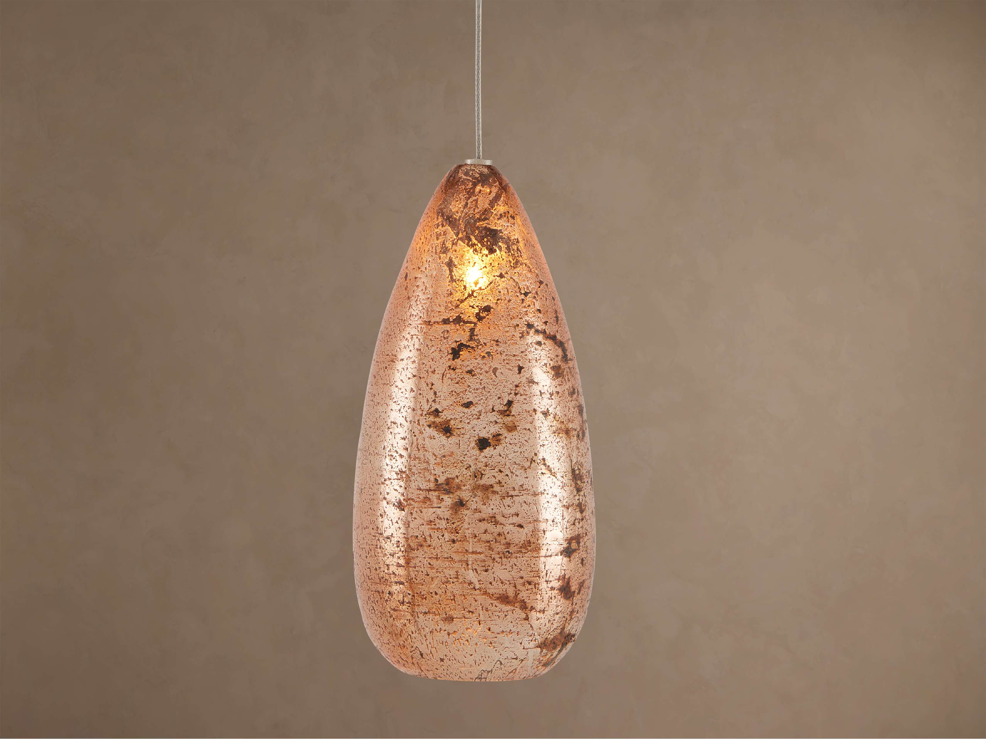 Edda Pendant